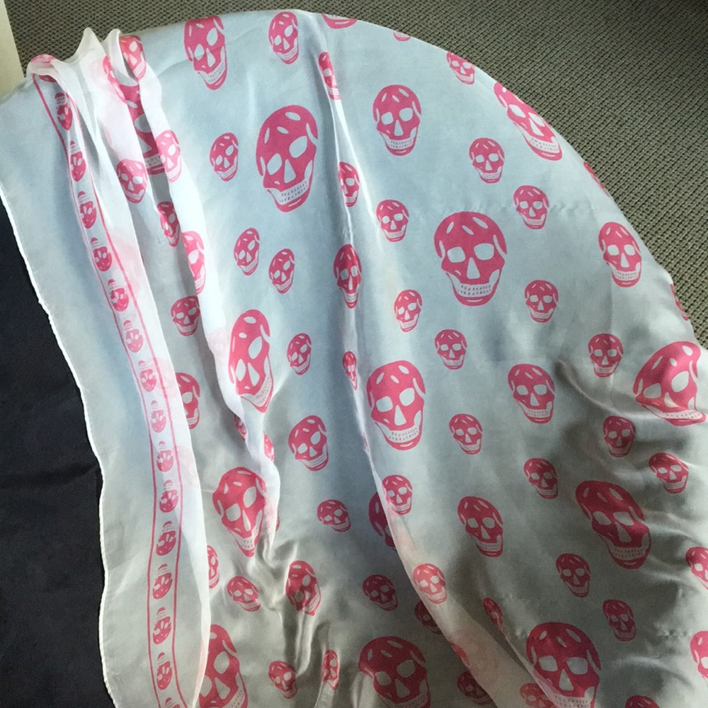 Alexander McQueen | Silk Chiffon Skull Print Scarf
